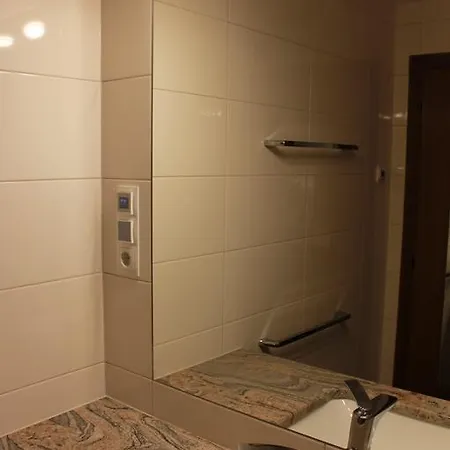 Apphaus Sonne 아파트 하일리겐불루트