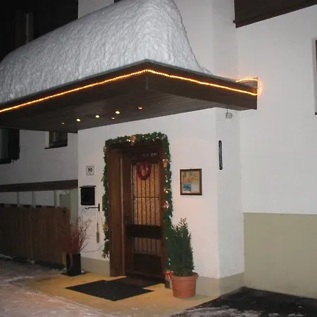 Apphaus Sonne 아파트 하일리겐불루트